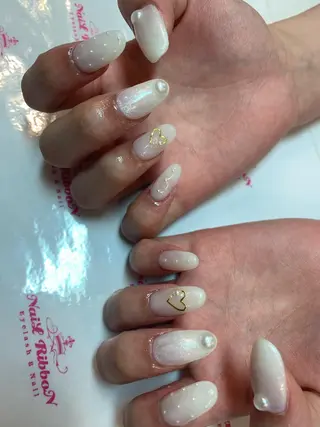 ネイル ネイルリボン 受付スタッフのネイルデザイン