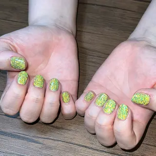 ネイル HENRIETTA NAILSALONのネイルデザイン