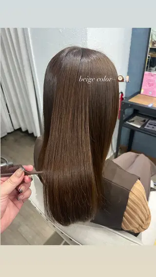 セミロング 酒井 緋菜のヘアスタイル