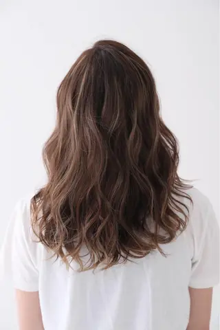 ミディアム カラー brace今里店店長 加井直樹のヘアスタイル