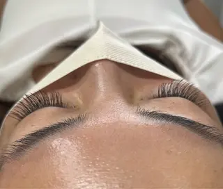 マツエク・マツパ フォーラル 福岡のマツエク・マツパデザイン