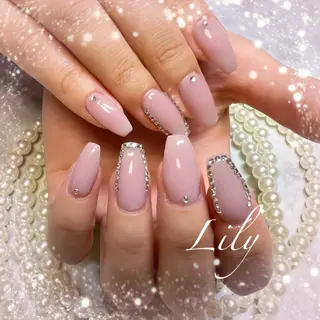 ネイル Nailsalon Lilyのネイルデザイン