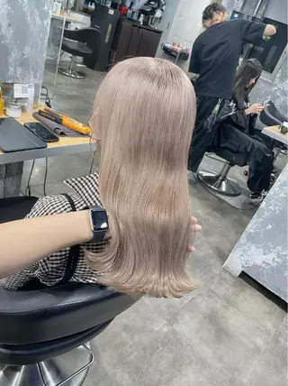 ロング カラー ベージュカラー💖 やすひろのヘアスタイル