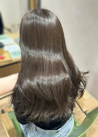 ロング 美容室ACTOR所属・うる艶ストレート 🌻かなみのヘアスタイル