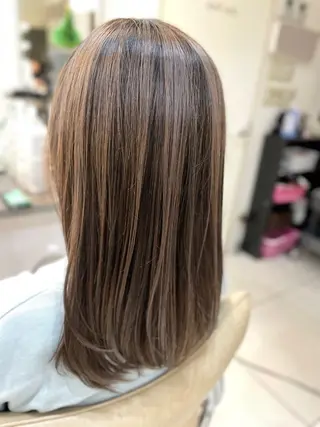 セミロング カラー salowin suite 柏所属・髪質改善特化 専門美容師オクダ♂のヘアスタイル