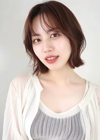 ミディアム 寺山 佳貴のヘアスタイル