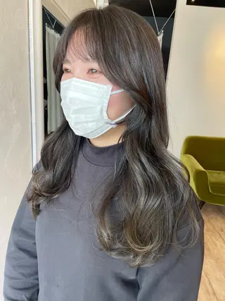 セミロング カラー 錦 茉李 @lm.mari03のヘアスタイル