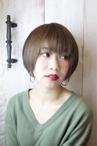 ショート uros.所属・中目黒✂︎店長✂︎ TOMOHIROのヘアスタイル