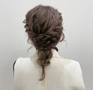 ヘアアレンジ PLATINUM   DOLL【プラチナムドール】所属・ひろこ eyelist🎀のマツエク・マツパデザイン