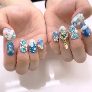 ネイル 五十嵐 美智のネイルデザイン