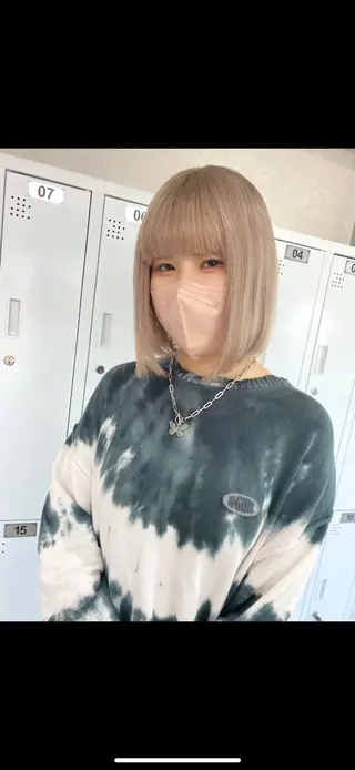 ショート カラー レイヤー/透明感 カラー💘akariのヘアスタイル