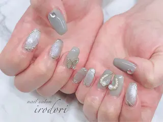 ネイル ﾌｨﾙｲﾝ専門ﾈｲﾙｻﾛﾝ彩 博多駅前店所属・ネイルサロン 彩 irodoriのネイルデザイン