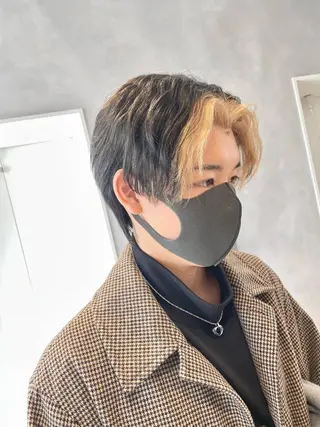 ショート カラー メンズ ハイトーン×レイヤー ／遠藤将太のヘアスタイル