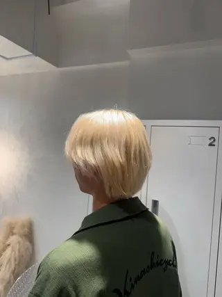 メンズ 小泉 真緒のヘアスタイル