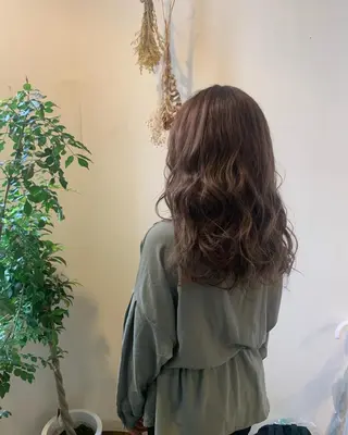 セミロング ママ美容師まつげ 🤍まき🤍のマツエク・マツパデザイン