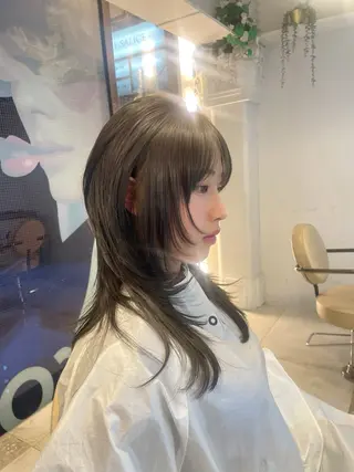 カラー HARUNA/原宿/ デザイン/カットのヘアスタイル