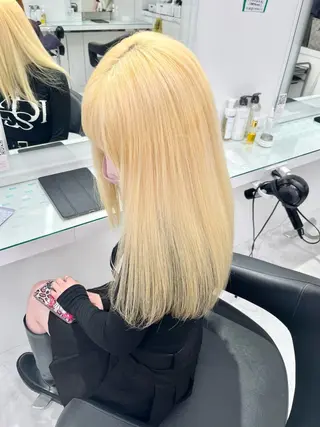 ロング カラー ヘアアレンジ ハイトーン艶カラー 🤍ゆうひのヘアスタイル