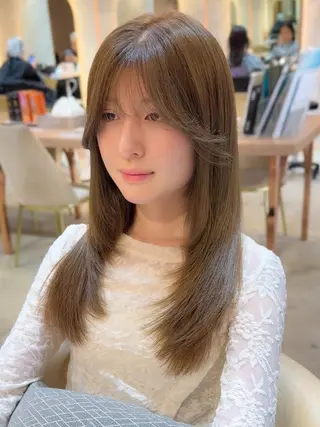 ミディアム ハッシュカット/韓国 レイヤー/カハナのヘアスタイル