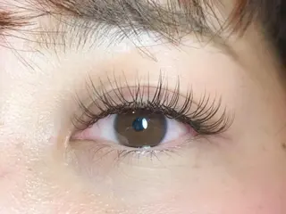 マツエク・マツパ Schüler 心斎橋のマツエク・マツパデザイン