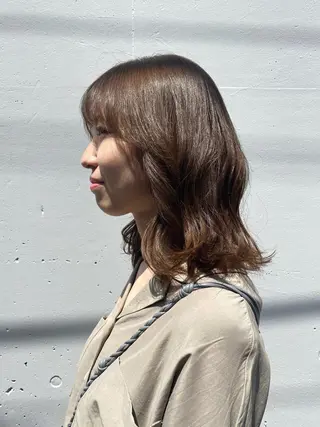 ミディアム カラー les baladins du miroir所属・🍃YURI 🍃のヘアスタイル