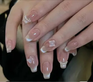 ネイル MoonHi Nail Salon所属・MoonHi Nail 朝霞台のネイルデザイン