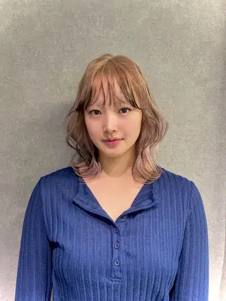 ミディアム rilas Beauty salon所属・博多/ハイトーン /syokoのヘアスタイル