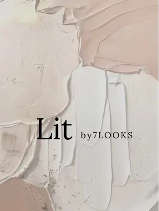 ネイル Lit🌙 Rikakoのネイルデザイン