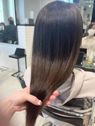 ミディアム カラー パーマ ヘアアレンジ 透明感/オリーブ/ グレージュ/YUKAのヘアスタイル