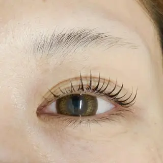 マツエク・マツパ est brow 麻布十番店所属・estbrow 麻布 十番店Shibataのマツエク・マツパデザイン