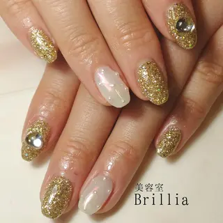 ネイル 柴田 彩のネイルデザイン