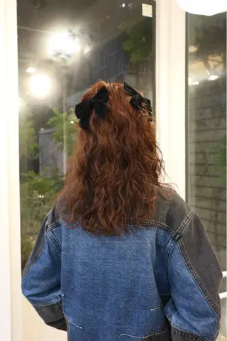 セミロング カラー パーマ 来美 / クルミのヘアスタイル