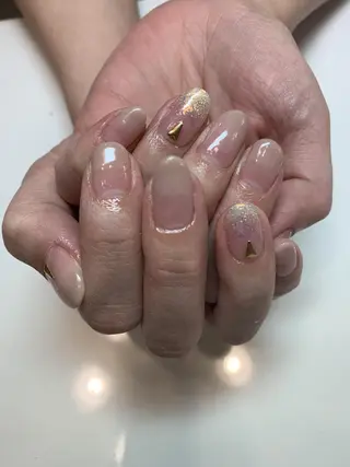 ネイル ネイルリボン 受付スタッフのネイルデザイン