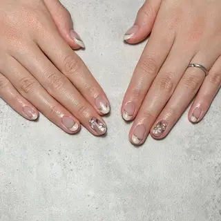 ネイル atelier　FIORITURA所属・FIORITURA aiのネイルデザイン