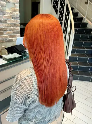 ロング 佐久間 成恵のヘアスタイル