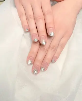 ネイル pink ladyサロン所属・べ にのネイルデザイン