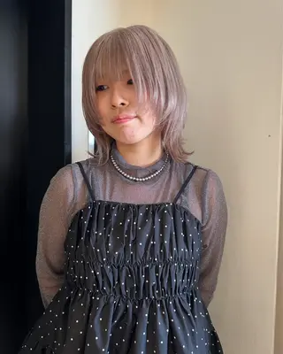 ショート カラー Maria 梅田/デザインカラーのヘアスタイル