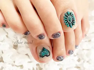 ネイル 森ノ宮❤︎ chieのネイルデザイン