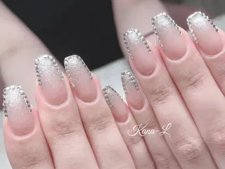 ネイル 芦辺 香奈のネイルデザイン