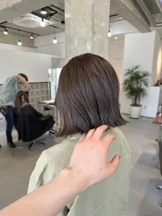 ミディアム カイリ /レイヤーカットのヘアスタイル