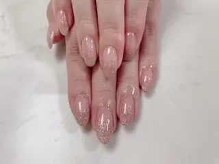 ネイル ネイルサロンエクラ 🫧Shizukaのネイルデザイン