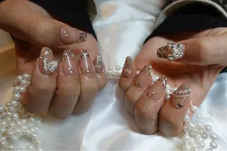 ネイル 濱岡 咲のネイルデザイン