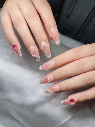 ネイル Lee Nails チップ長さだし専門店のネイルデザイン