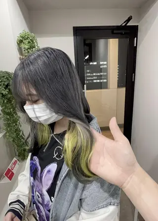 セミロング カラー ✨【公式】 juhl.横浜✨のヘアスタイル