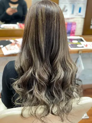 ロング LOPEZ LAB所属・🦁LOPEZLAB /RUNA🌙のヘアスタイル