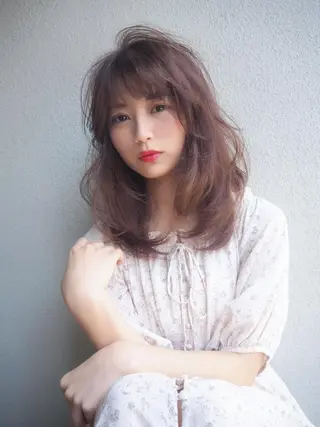 セミロング カラー パーマ SHE. hairdesignのヘアスタイル