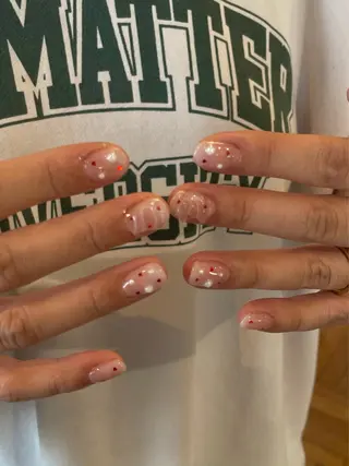 ネイル nagisa ✩︎⡱のネイルデザイン