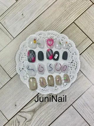 ネイル JuniNail 주니네일🇰🇷suのネイルデザイン