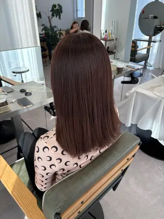 ロング カラー 梅田/ベージュ／ 艶カラー／三宅空翔のヘアスタイル