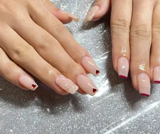 ネイル VIERU 🌈🎀💖のネイルデザイン