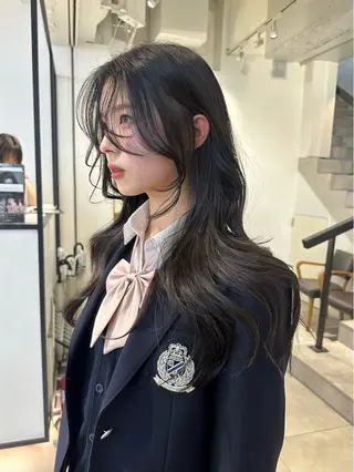 ロング 🐈‍⬛韓国ヘア カノン♥️のヘアスタイル